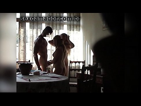 ❤️ Sekss draugi uzaicina milzu vīrieti un sekss trijatā ar viņu Porno video pie lv.porn-milf300.ru ❌️❤